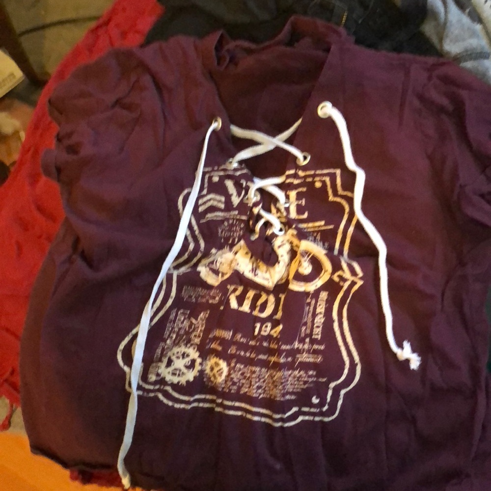 T shirt